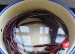 酱爆豇豆卷的做法图解1