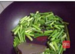 蒜苔炒蛋的做法图解4
