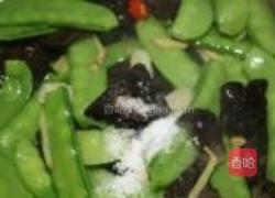 木耳炝荷兰豆的做法图解11