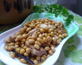 黄豆猪肉煲