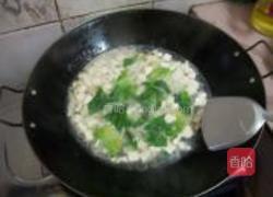 金针菇豆腐汤的做法图解6