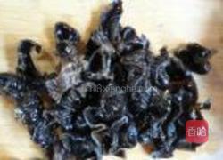 木耳烧鲫鱼的做法图解9
