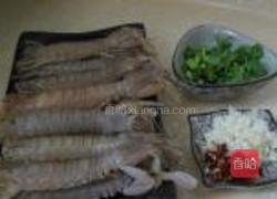椒盐皮皮虾的做法图解2