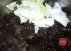 炒黑木耳的做法图解4