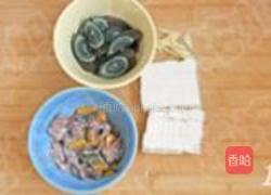 鳝鱼皮蛋豆腐汤的做法图解1