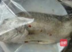红烧臭鳜鱼的做法图解1