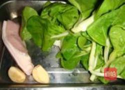 油渣小白菜的做法图解1