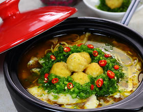 金汤豆腐鱼煲