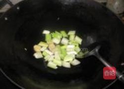 西芹炒带子的做法图解5