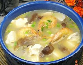 香菇海虾豆腐汤