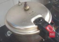 桂花冰糖炖牛筋的做法图解12