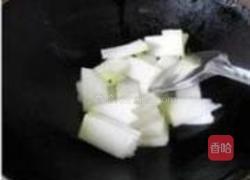 冬瓜笋炒蚕豆的做法图解3