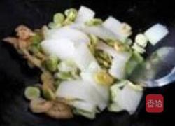 冬瓜笋炒蚕豆的做法图解5