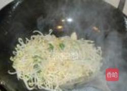 银芽青椒炒豆干的做法图解7