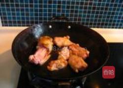 猪蹄子烧五花肉的做法图解3