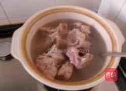 莲藕山药猪骨汤的做法图解3