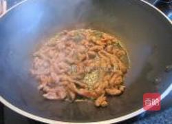 肉丝炒双蔬的做法图解2