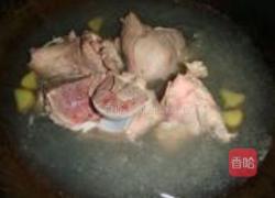 猪骨藕汤的做法图解2