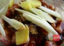粽香黄米肉的做法图解3