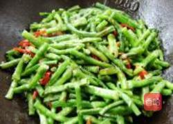 豇豆红辣椒丝的做法图解6