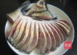 孔雀开屏鱼的做法图解3