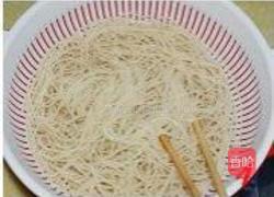 鸡蛋炸酱面的做法图解4