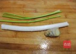 蛋皮虾卷的做法图解2