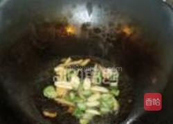 银芽青椒炒豆干的做法图解6