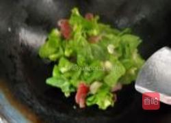 腊肠青菜炒面的做法图解4
