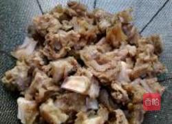 党参煨牛肉筋的做法图解1