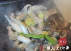 财鱼焖藕的做法图解7