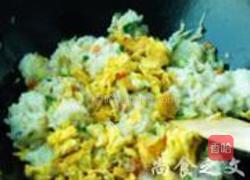鲜贝蔬菜炒饭的做法图解3
