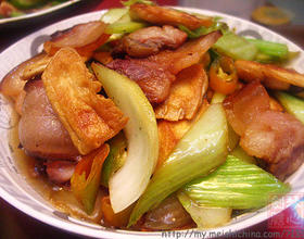白菜豆干炒腊肉