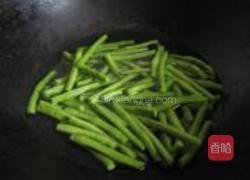 腐乳汁拌豇豆的做法图解3
