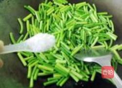 蒜心炒肉丝的做法图解7