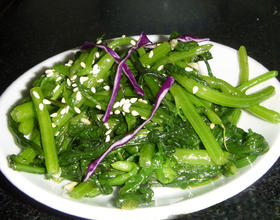 蒜蓉茼蒿