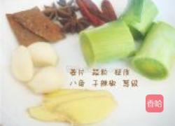 黑木耳炖猪蹄的做法图解2
