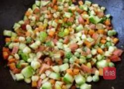 什锦炒饭的做法图解7