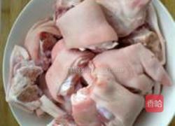 懒人秘制红烧猪蹄的做法图解1