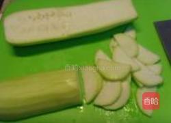 虾皮炒葫芦的做法图解2