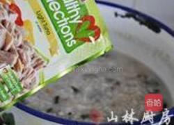 五谷燕麦紫菜金枪鱼粥的做法图解4