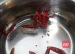 麻辣花生的做法图解3