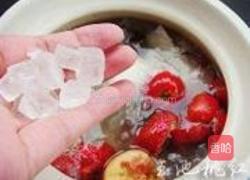 双耳山楂雪梨羹的做法图解4