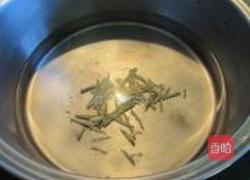 鸡蛋番茄乌冬汤面的做法图解1