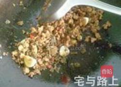 芽菜肉末炒四季豆的做法图解7