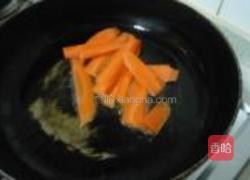 荷兰豆炒山药的做法图解2