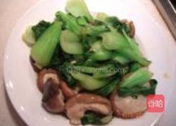 油菜炒香菇的做法图解5