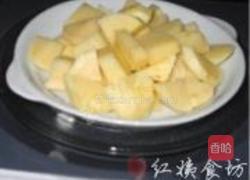 香煎土豆虾仁饼的做法图解2
