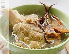 墨鱼蚝干煲筒骨[图]