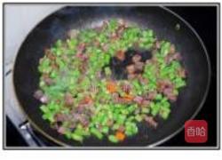 香肠豇豆粒的做法图解13